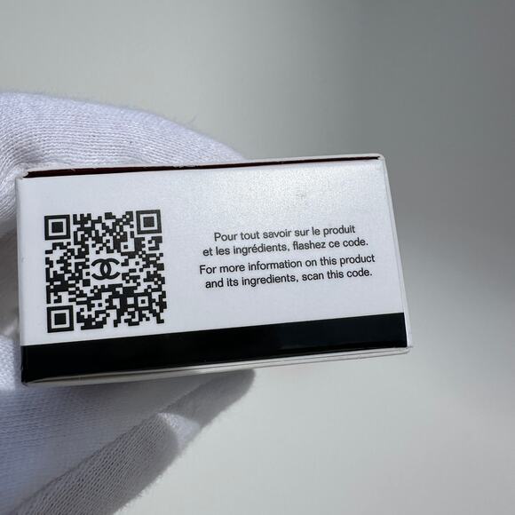 N°1 de Chanel Red Camellia Lip and Cheek Balm New in Box 6.5g #7 Vibrant Coral - Picture 6 of 10